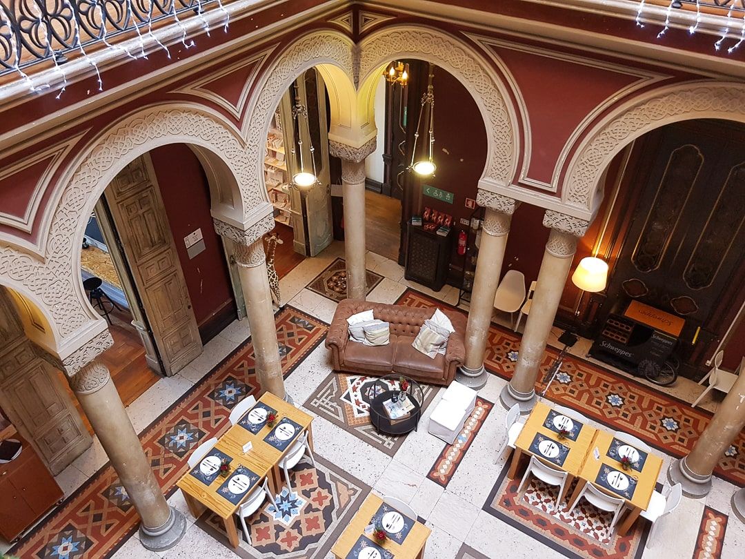 Centre Commercial Embaixada