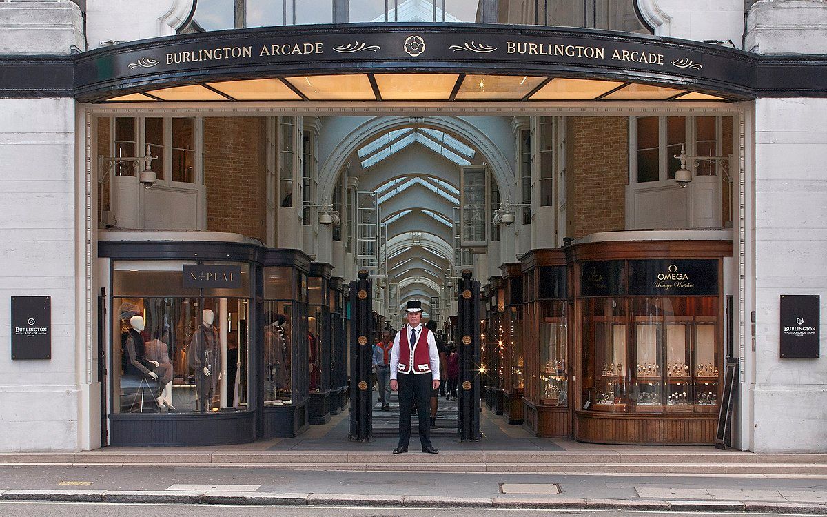 Boutique N.Peal – Burlington Arcade